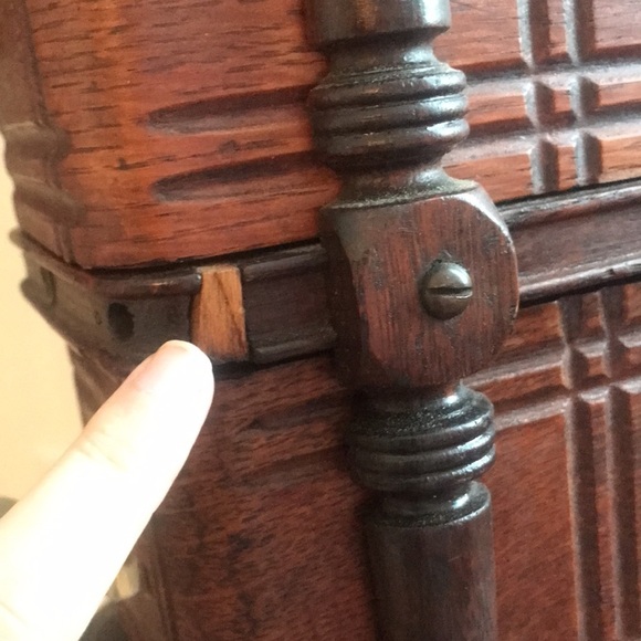 Restored Vintage Sewing Machine Drawer organizer w/ Glass knobs. Refurbished. - Picture 3 of 16